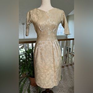 Vintage 1950s Ivory Damask Fabric Dress Modern Size 2